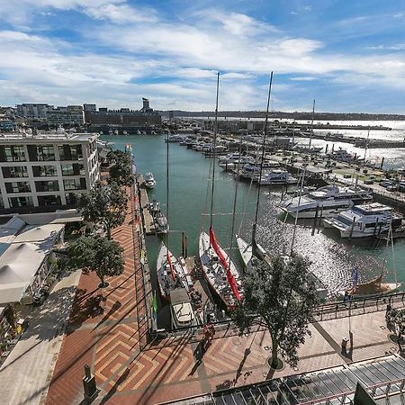 オークランドPenthouse Premierアパートメント エクステリア 写真