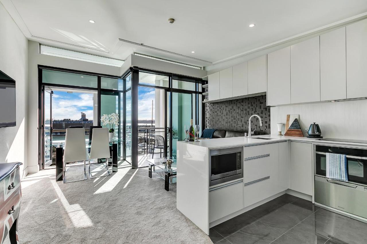 オークランドPenthouse Premierアパートメント エクステリア 写真
