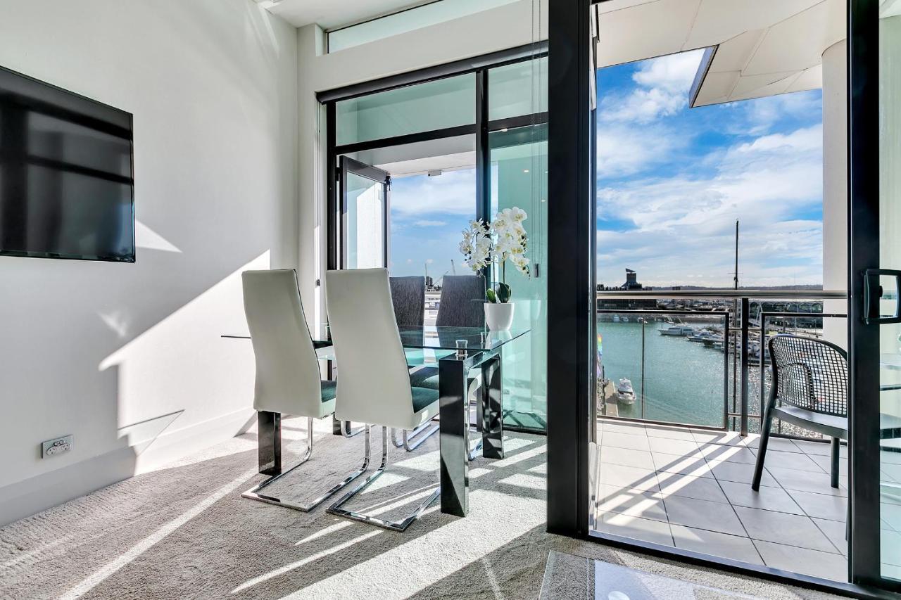 オークランドPenthouse Premierアパートメント エクステリア 写真